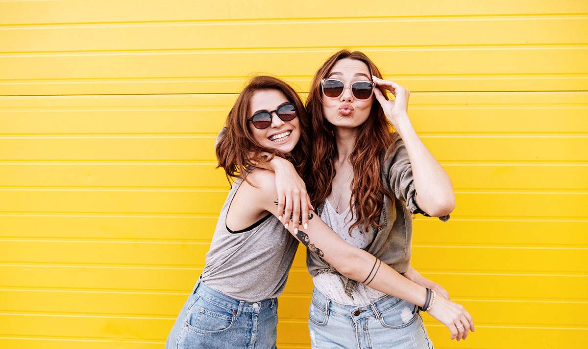 This banner features Inman Aligners, a fast and discreet orthodontic solution for front teeth alignment. It highlights efficiency, convenience, and aesthetic benefits. The visual encourages patients to explore modern treatment options that deliver predictable, comfortable results in a shorter time frame than traditional braces.